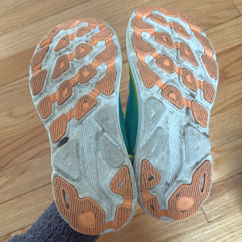 Hoka Clifton 9 Women's Running Shoes - Picture 4 of 7